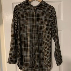 Everlane Button Down - oversized, soft